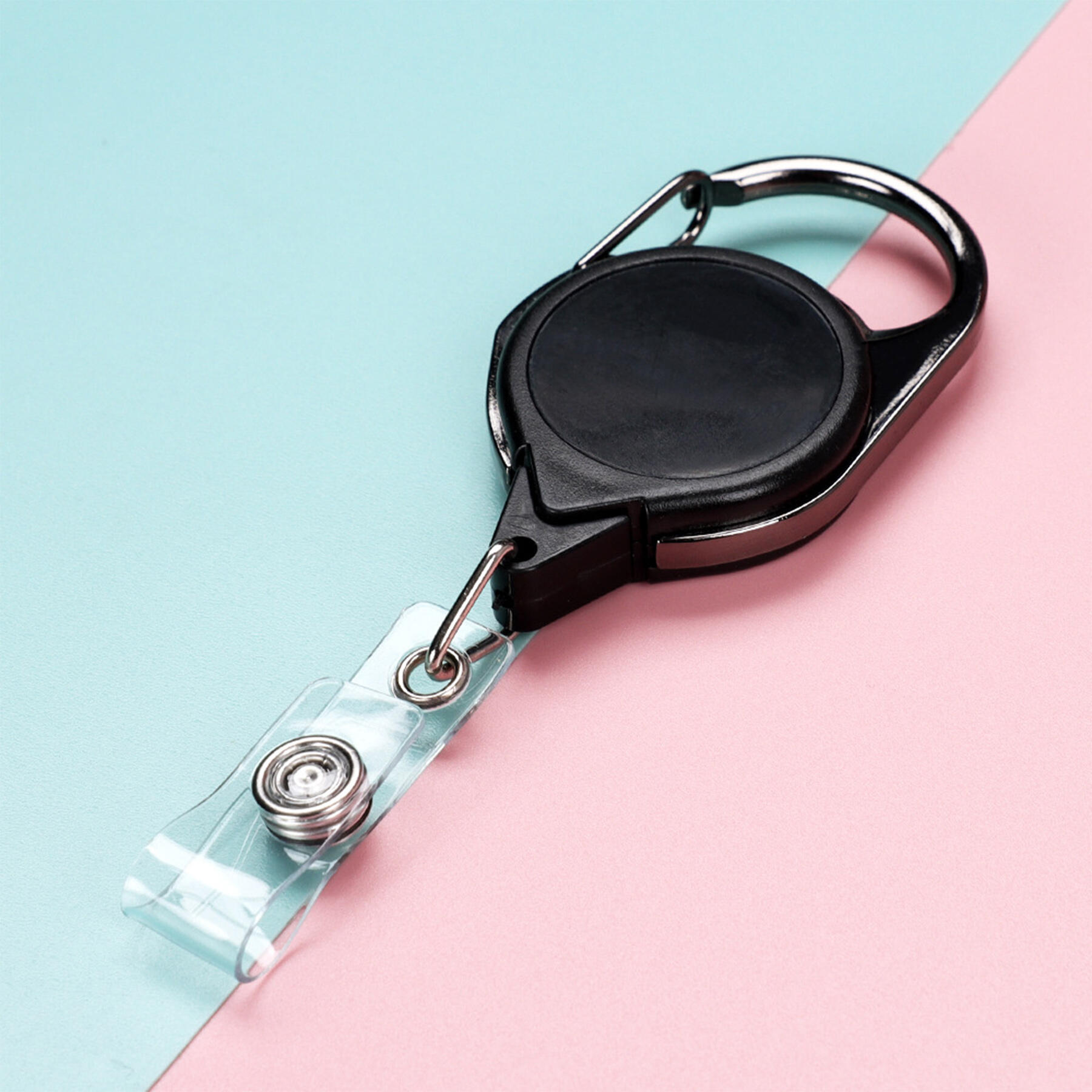Twist-Free Carabiner Badge Holder